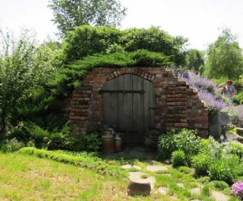 Земляной погреб своими руками. Что характерно для земляного подвала