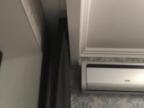 Хорошо ли сохраняется тепло и защищает от шумов дом из пеноблоков. Рассказывем подробно, как сделать звукоизоляцию правильно