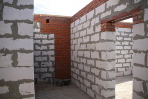 Какие тепловые свойства пенобетона. Теплопроводность разных видов пеноблока