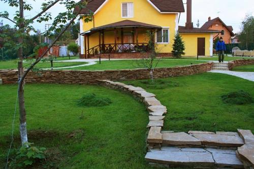 Ландшафтный дизайн маленького участка. Ландшафтный дизайн маленького дачного участка — ТОП-180 фото + красивые идеи и варианты оформления. Планировка и зонирование пространства 21 Ландшафтный дизайн маленького участка. Ландшафтный дизайн маленького дачного участка — ТОП-180 фото + красивые идеи и варианты оформления. Планировка и зонирование пространства 21