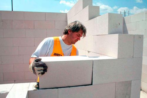 Какие особенности ухода за домом из пеноблоков вам пришлось учесть. Основные принципы обращения с пеноблоками