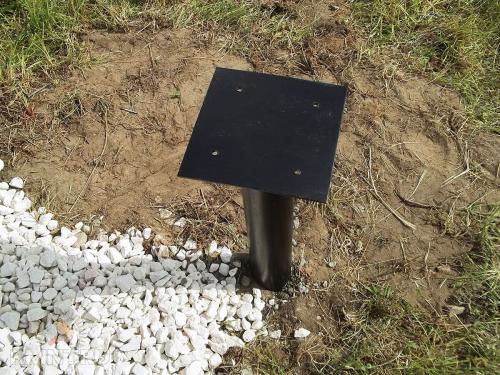 Устройство пола в деревянном доме на винтовых сваях. Монтаж обвязки свайного фундамента