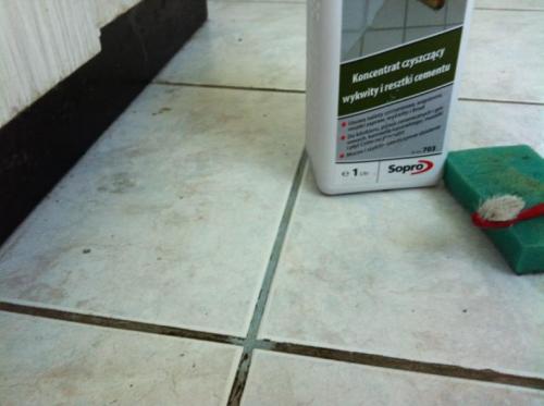 Как избежать разводов и следов при удалении грунтовки с кафеля. ТОП-лучших методов очистки плитки от грунтовки