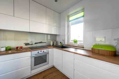 Рабочая зона на кухне высота. Какой должна быть высота фартука на кухне от пола и столешницы