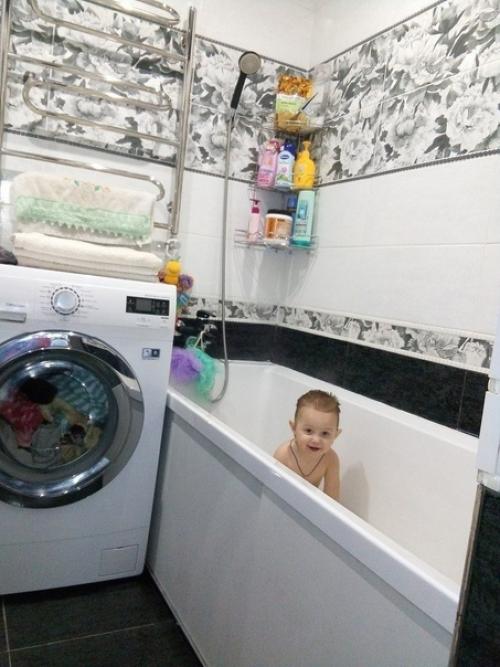 Небольшая ванная комната, совмещенная с санузлом. 04