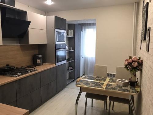 Наш ремонт.  Присоединили к кухне лоджию.