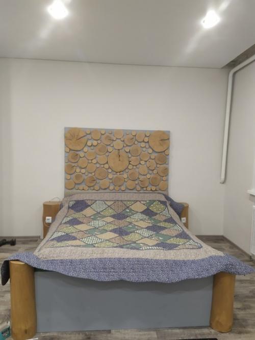 Супруг сделал подарок для меня и карапуза, кровать и колыбель. 01