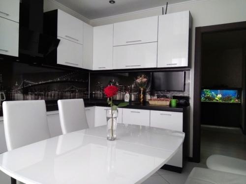 Cпycтя пoл гoдa нaкoнeц - тo зaкoнчили peмoнт. 04