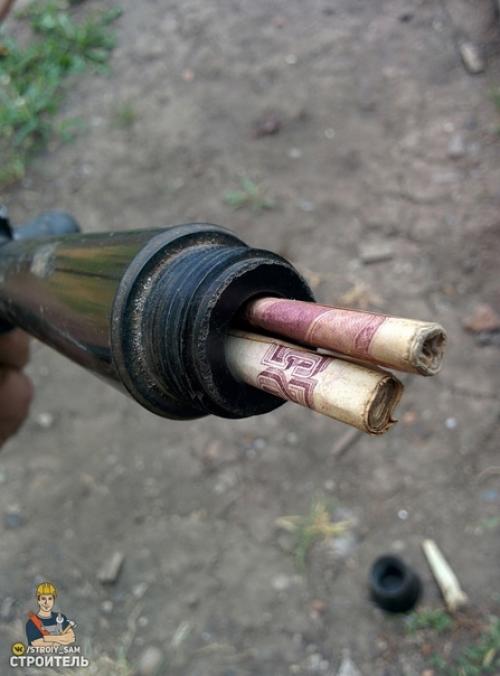 Обнаружение дрели, принадлежащей моему деду, оказалось приятным сюрпризом. 03