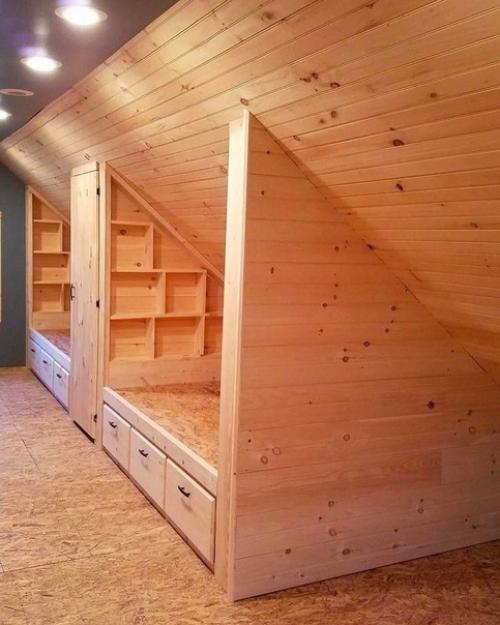 Мы представляем несколько практичных идей для организации помещения на мансардном этаже. 04