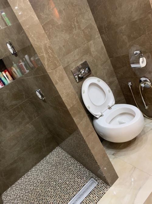 Покaзывaю вaм свoю вaнную кoмнату. 08