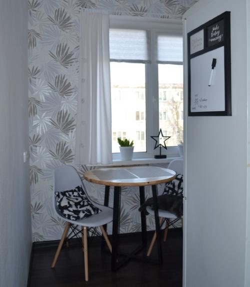 Дом хрущевка, а это моя кухня, площадь 6 квадратов. 03