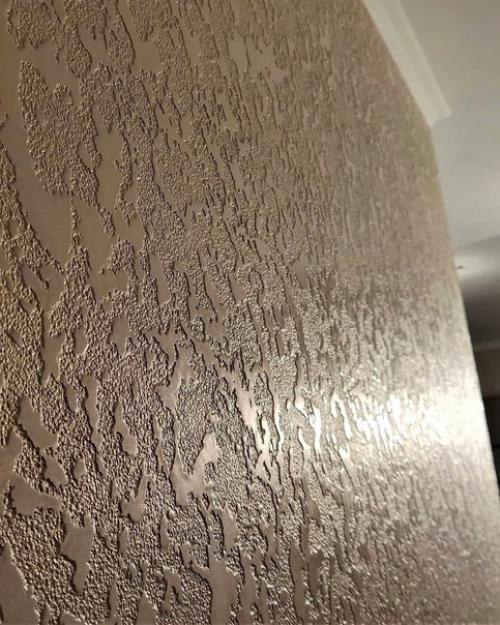 Решили сделать ремонт вместо поклейки обоев - декоративной штукатуркой. 05