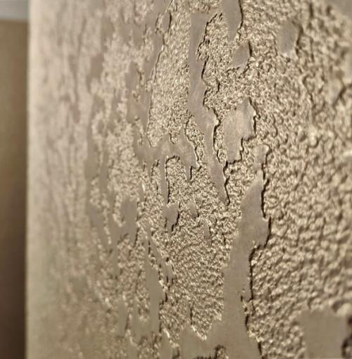 Решили сделать ремонт вместо поклейки обоев - декоративной штукатуркой. 03