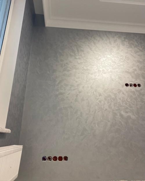 Мы решили оформить отделку квартиры жидкими обоями. 09