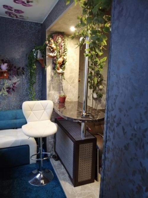 Таким образом мы кухню с балконом объединили. 03