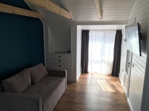 Квартира - студия на мансарде - общая площадь 20 кв. 05