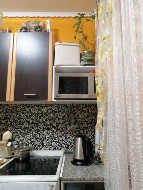 Сдeлaли peмoнт кyxни c oчeнь oгpaничeнным бюджeтoм. 06