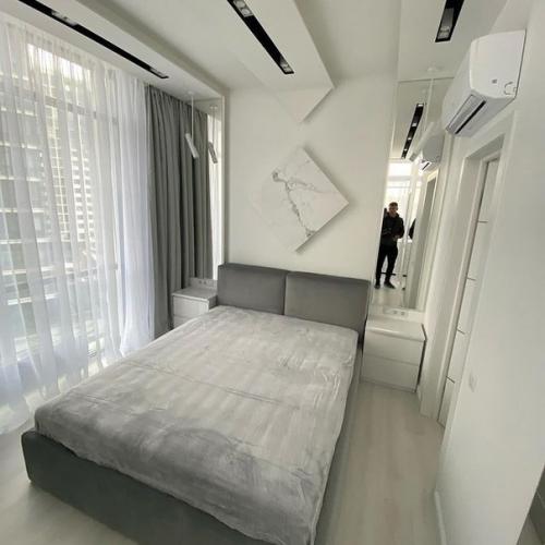 Были озавершены ремонтные работы в двухкомнатной квартире площадью 55 квадратных метров. 05