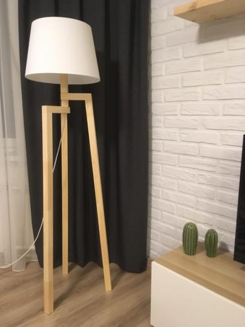 Хочу вам показать не сколько ремонт в моей квартире, а торшер, который я самостоятельно смастерил за выходные.