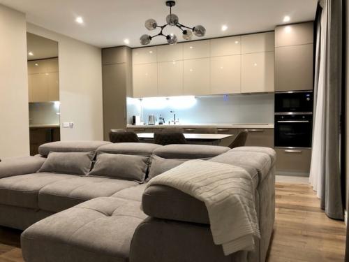 Эх, наконец таки мы воплотили свою мечту, теперь у нас есть своя квартира. 01