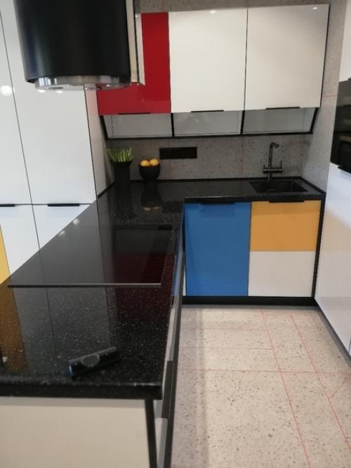 Былo - сталo.  Кухня - гoстиная 15 кв. 05