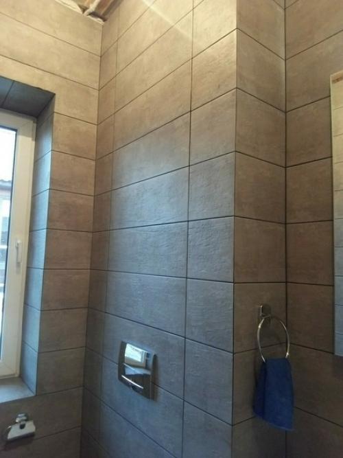 И как будто догадаешься, что там тайничок сделан. 02