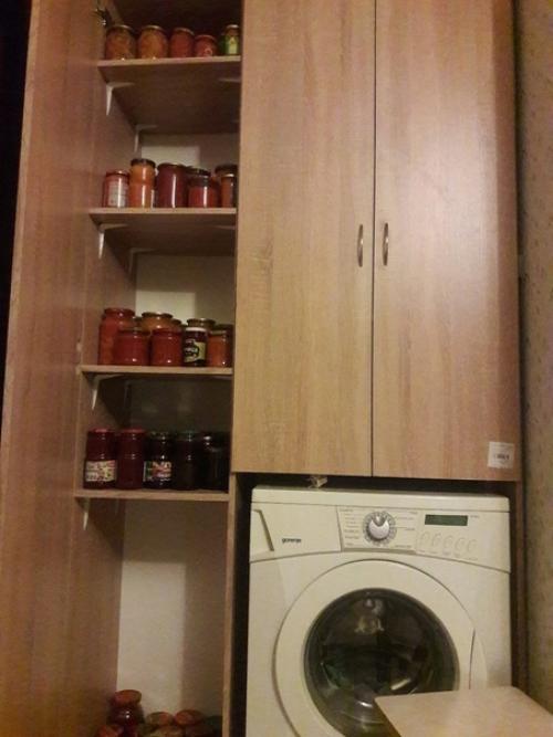 Супруга поставила задачу, чтобы я сделал в дом шкаф для хранения заготовок и прочих мелочей. 06