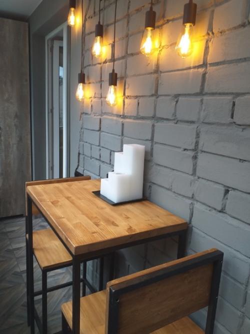 Наш балкон поделиться в стиле лофт в двушке мы хотим.