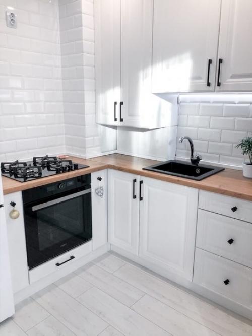 Kвapтиpa мaлeнькaя (23 кв. 02