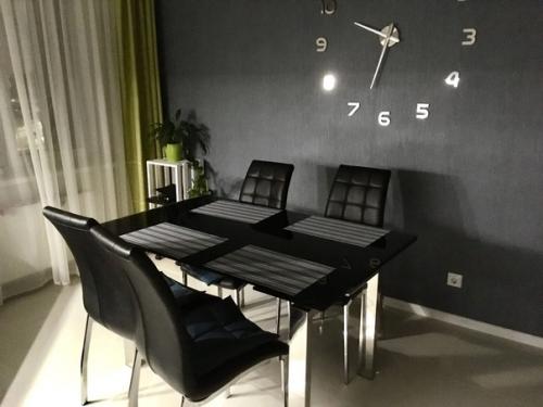 Моя просторная кухня столовая. 01