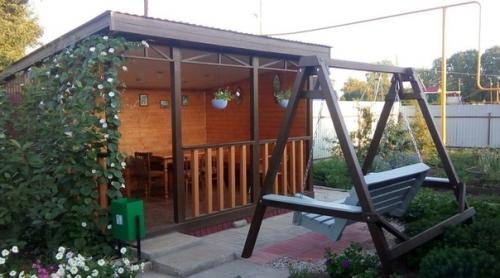 Весной муж такую беседку построил. 02