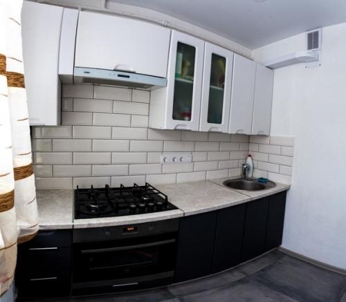 Наша небольшая кухня обновилась. 01