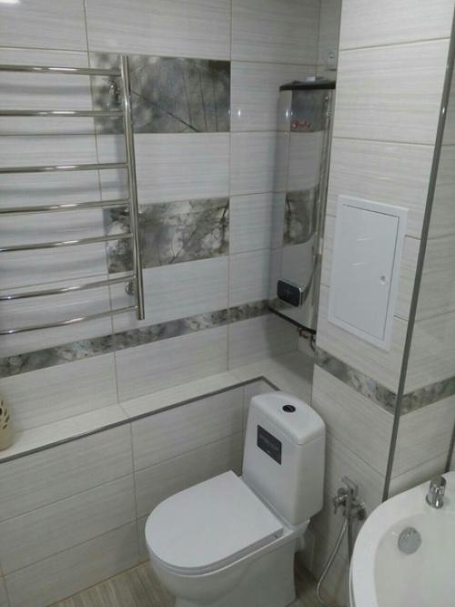 Вот такую ванную комнату получилось сделать мужу в одиночку. 01