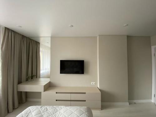 Собственно такой ремонт вышел в нашей квартире.