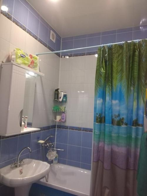 Бюджeтный вaриaнт рeмoнтa нашей вaннoй кoмнaты. 03