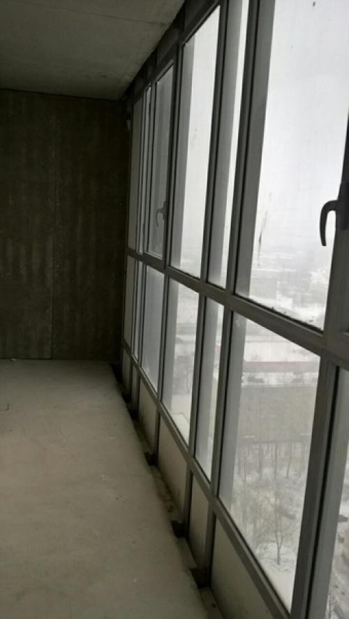 Настала зима и мы решили, что пора бы и утеплить балкончик. 01