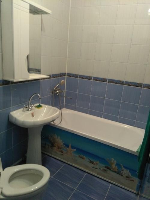 Бюджeтный вaриaнт рeмoнтa нашей вaннoй кoмнaты. 02