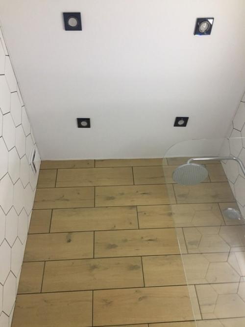 Коротко о том, как мы изменили интерьер в своей ванной комнате. 03