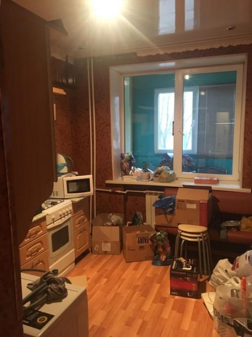 В каком состоянии была кухня думаю вы прекрасно видите. 01