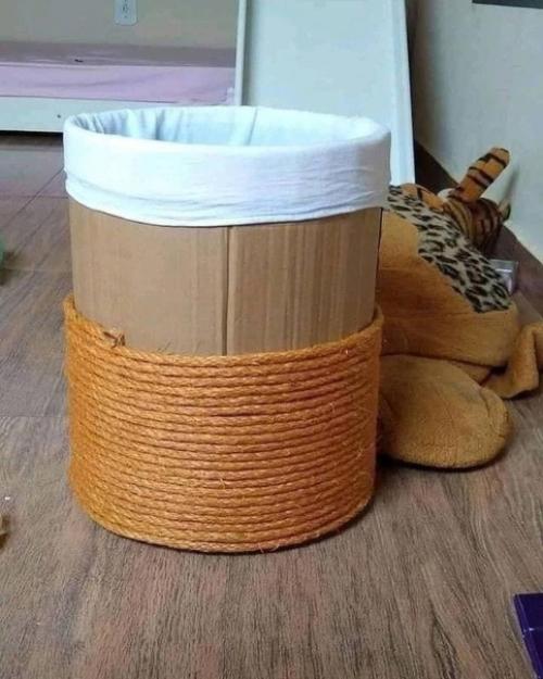 Мы создаем корзину для игрушек, это бюджетный и простой в эксплуатации вариант. 05