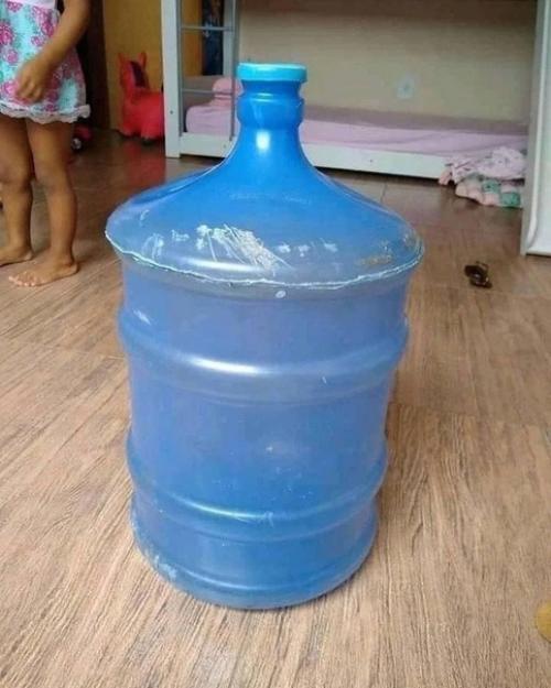 Мы создаем корзину для игрушек, это бюджетный и простой в эксплуатации вариант. 01