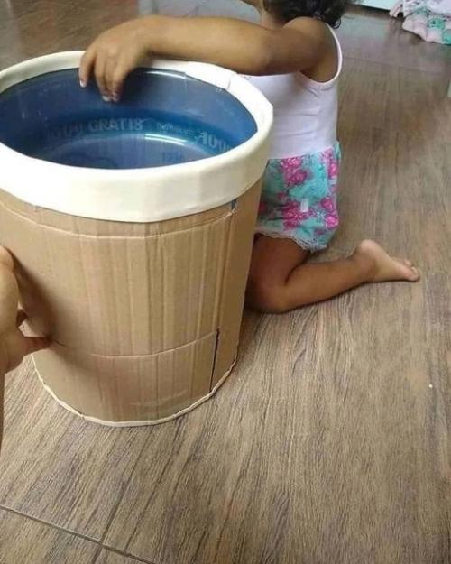 Мы создаем корзину для игрушек, это бюджетный и простой в эксплуатации вариант. 04