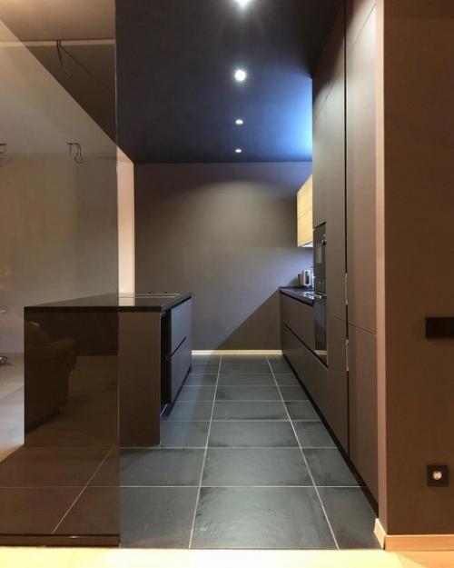 А это мы себе сделали супер современную кухню в своем доме. 05