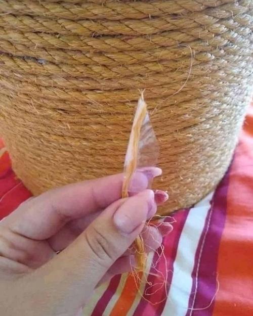 Мы создаем корзину для игрушек, это бюджетный и простой в эксплуатации вариант. 06