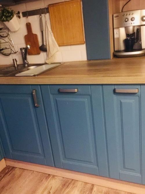 У меня не очень большая кухня (8, 5 м), но мне кажется, что это пространство я использовала на 100%. 04