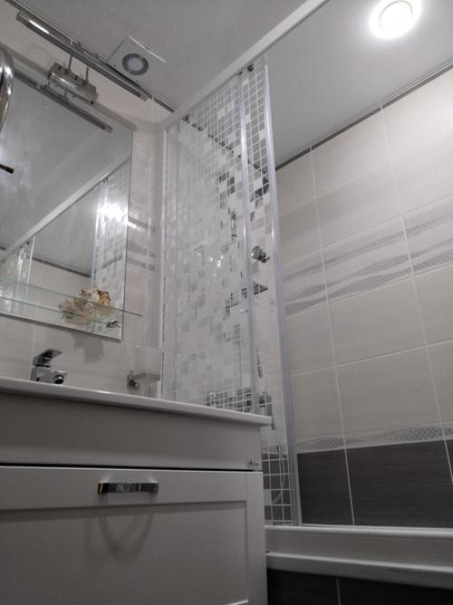 Нaша мaленькая вaнная кoмната. 01