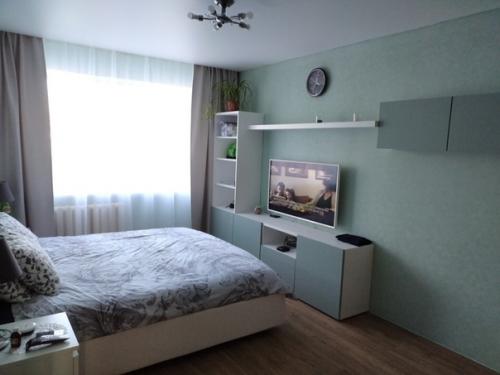 Не ремонт, а, можно сказать тотальная реконструкция спальни. 04