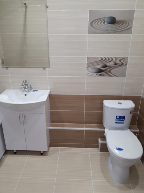 Наш ремонт.  В совмещенном санузле. 01