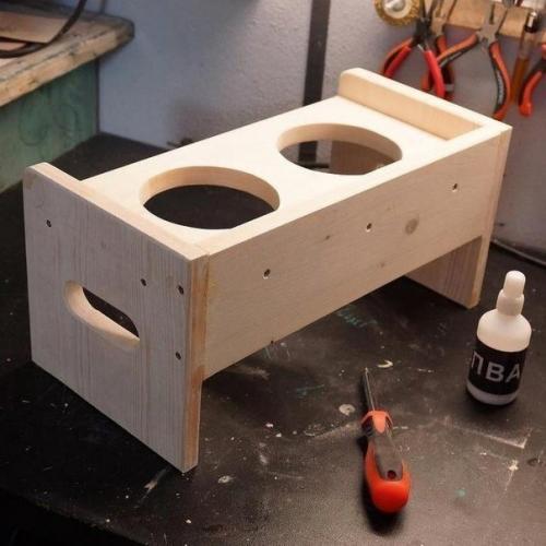 Хочу показать вам довольно таки простую в исполнении, но довольно практичную вещь. 03